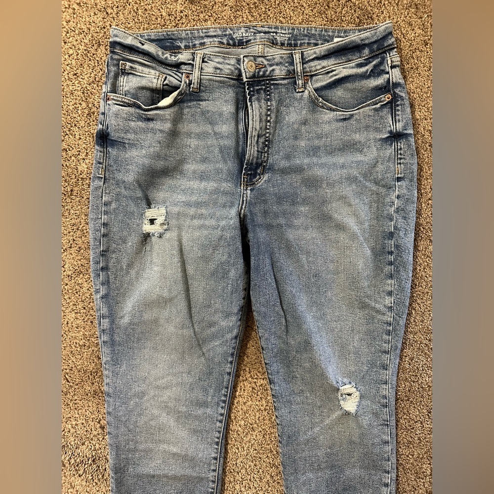 Old Navy Light Blue Distressed Straight stretch Jeans - Picture 2 of 5